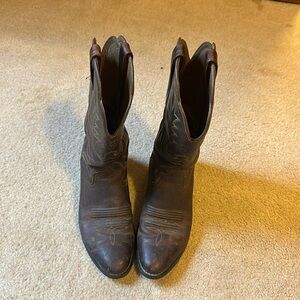 Ariat sz 6b